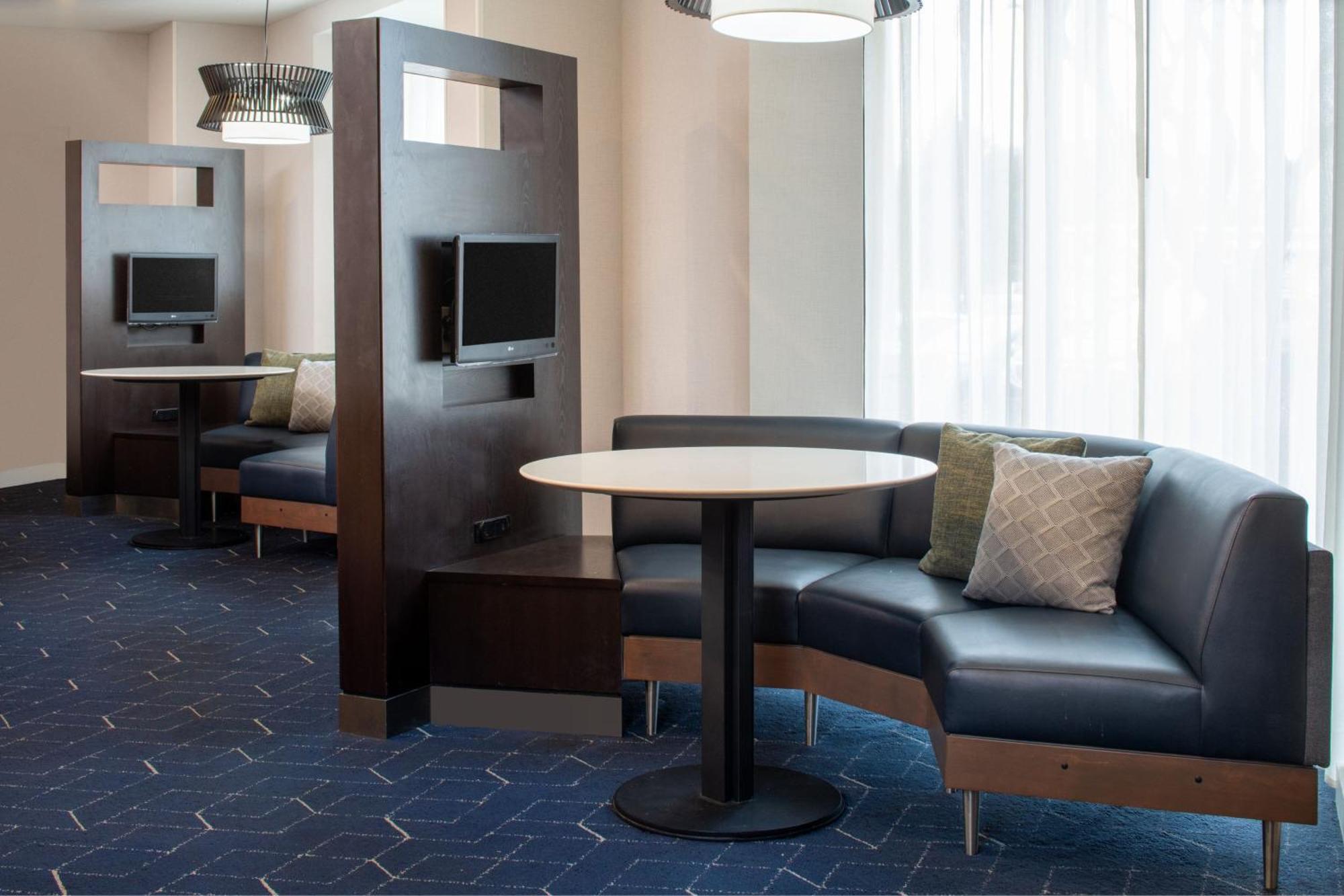Hotel Courtyard By Marriott Decatur Exterior foto