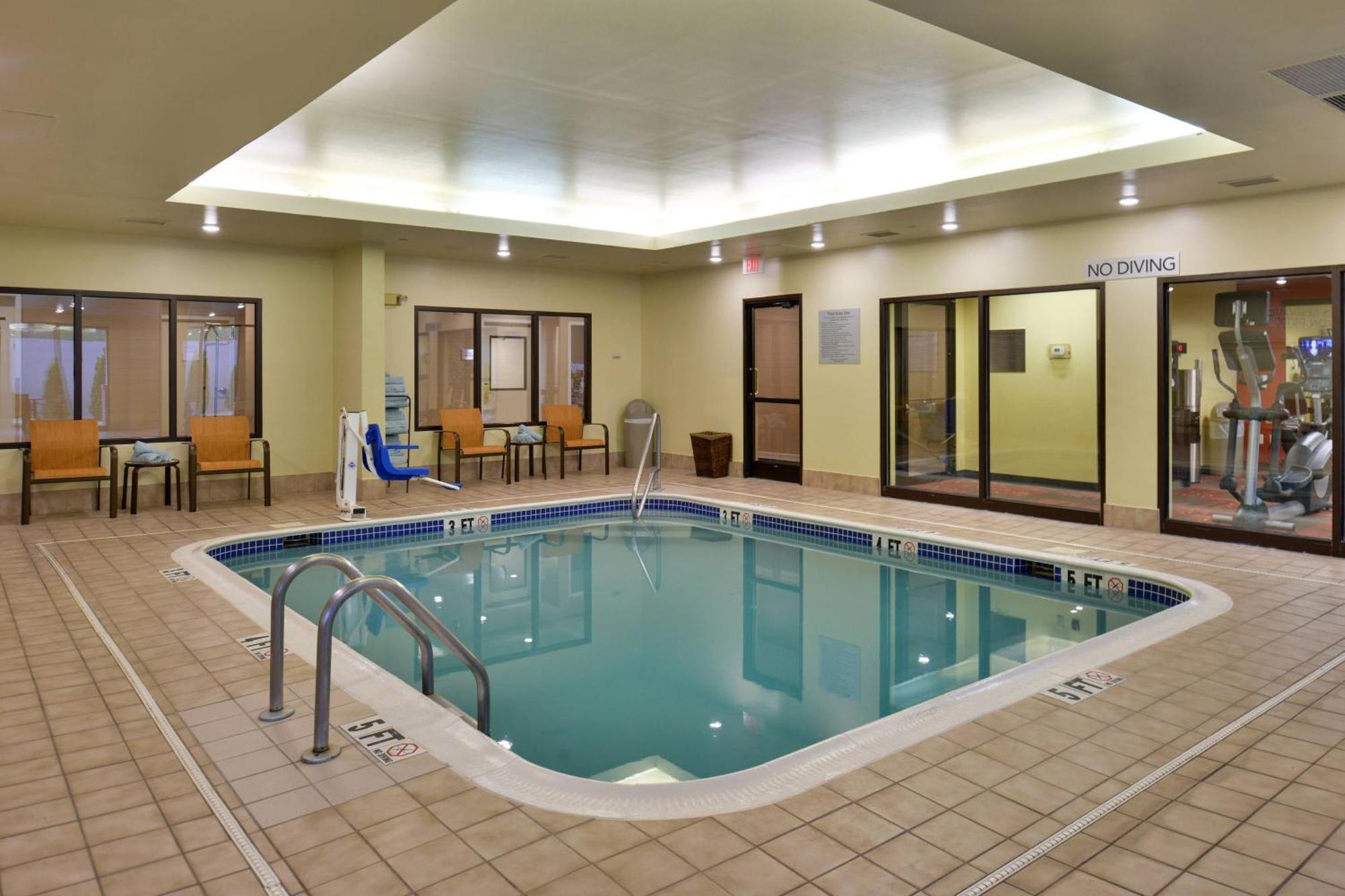 Hotel Courtyard By Marriott Decatur Exterior foto